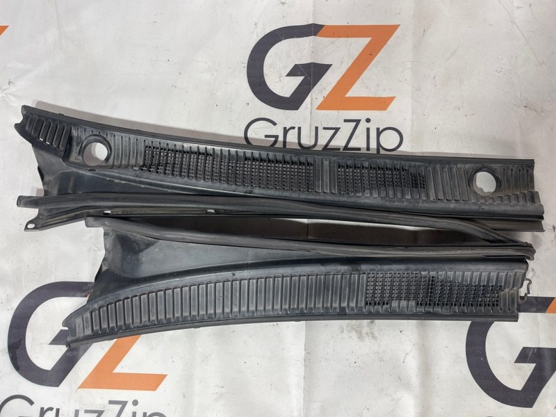 Жабо Toyota Land Cruiser Cygnus UZJ100W 2UZ-FE 2001 (б/у)