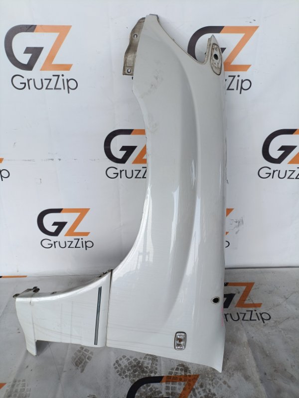 Крыло Toyota Land Cruiser Cygnus UZJ100W 2UZ-FE 2001 переднее левое (б/у)