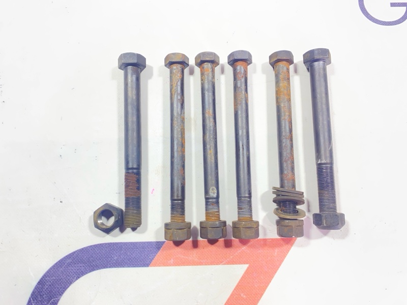 Болт подвески Isuzu Forward FRD35 6HL1 2003 (б/у)