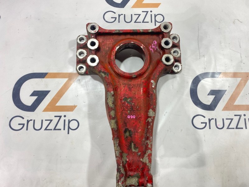 Крепление стабилизатора Isuzu Giga CYJ77W8 6UZ1 2007 (б/у)