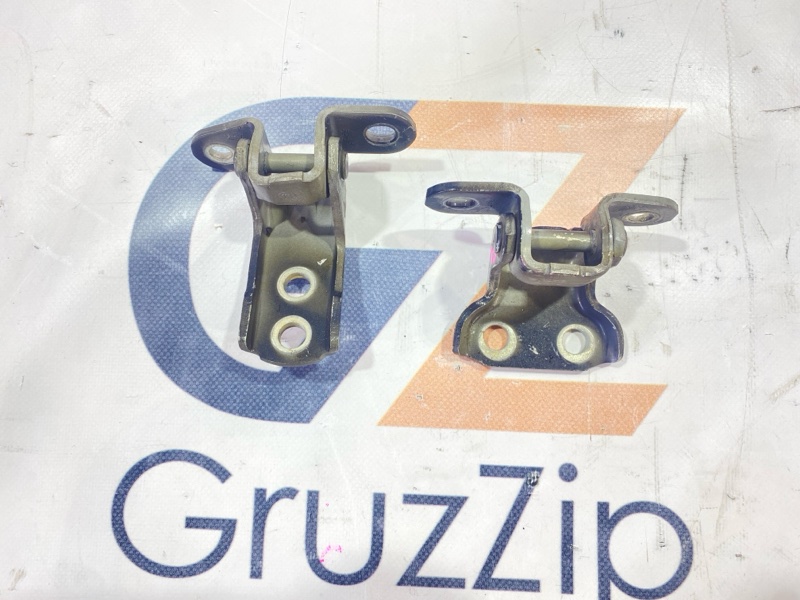 Петля двери Toyota Fj Cruiser GSJ15W 1GR-FE 2011 передняя левая (б/у)