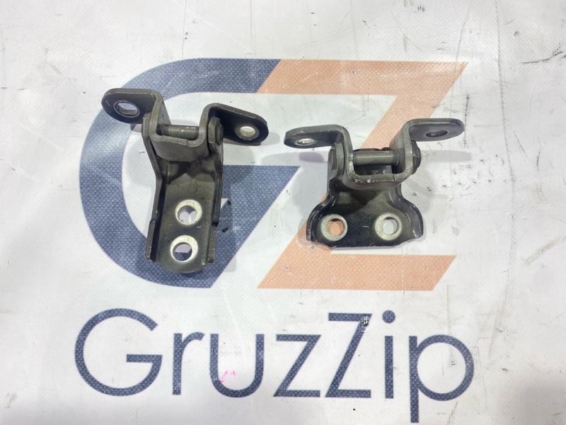 Петля двери Toyota Fj Cruiser GSJ15W 1GR-FE 2011 передняя правая (б/у)