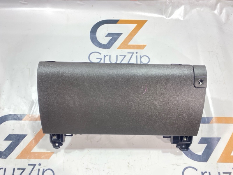 Бардачок Toyota Land Cruiser UZJ200W 2UZ-FE 2008 (б/у)