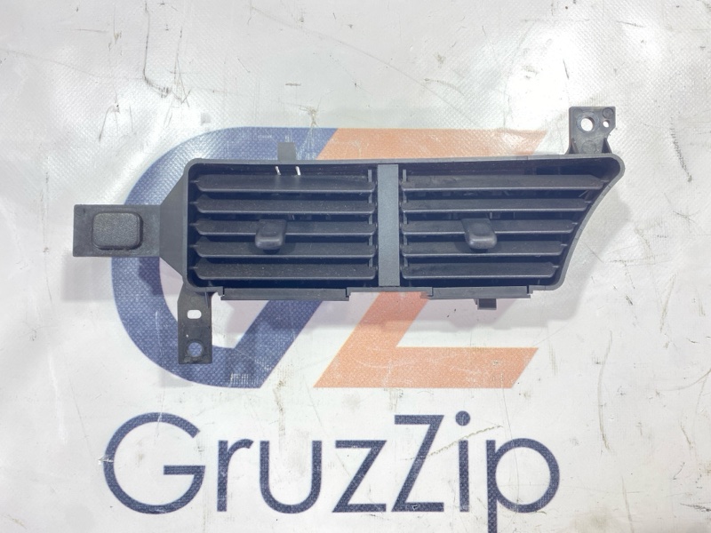 Воздуховод салона Isuzu Giga CYJ51W5 6WF1 2004 (б/у)