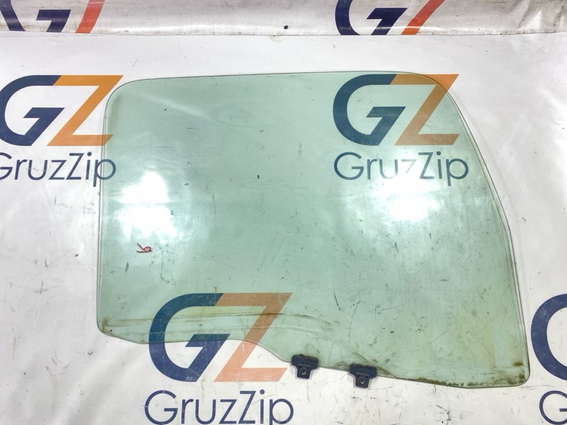 Стекло Isuzu Giga CYJ77W6 6UZ1 2006 правое (б/у)