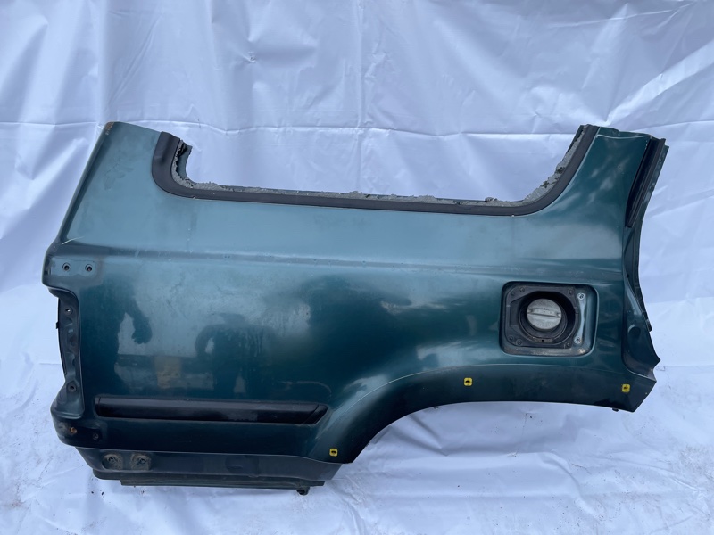 Крыло Toyota Hilux Surf KZN130W 1KZ-TE 1994 (б/у)