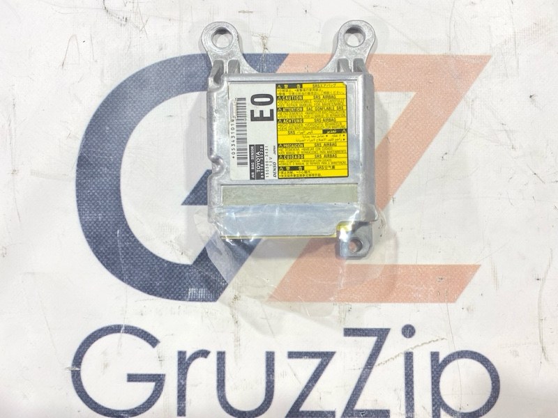 Блок управления Airbag Toyota FJ Cruiser GSJ15W 1GR-FE 2011 (б/у)