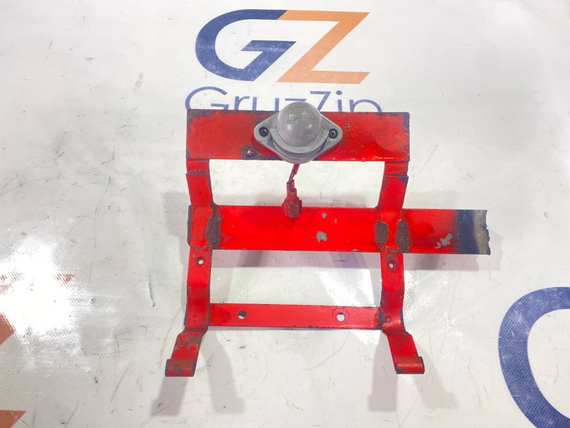 Подсветка номера Isuzu Forward FRR35 6HL1 2000 (б/у)