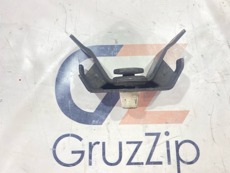 Подушка акпп Toyota Land Cruiser Prado KZJ71G 1KZTE 1993 (б/у)