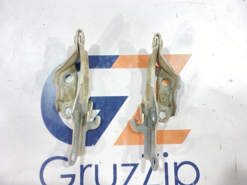 Петля капота Toyota Land Cruiser UZJ100W 2UZ-FE 2004 (б/у)