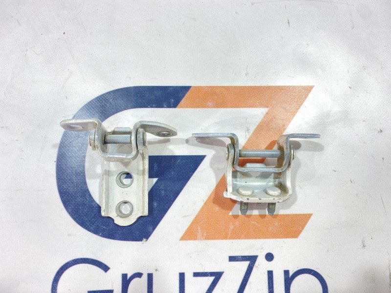 Петля двери Toyota Land Cruiser UZJ100W 2UZ-FE 2004 задняя левая (б/у)
