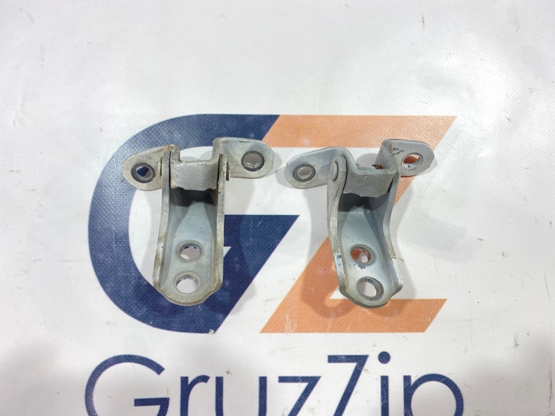 Петля двери Toyota Land Cruiser UZJ100W 2UZ-FE 2004 передняя левая (б/у)