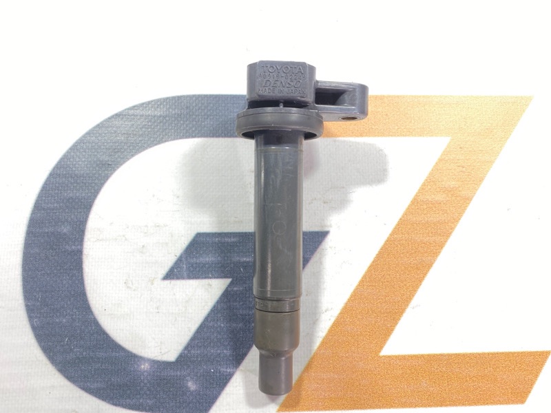 Катушка зажигания Toyota Land Cruiser UZJ100W 2UZ-FE 2004 (б/у)