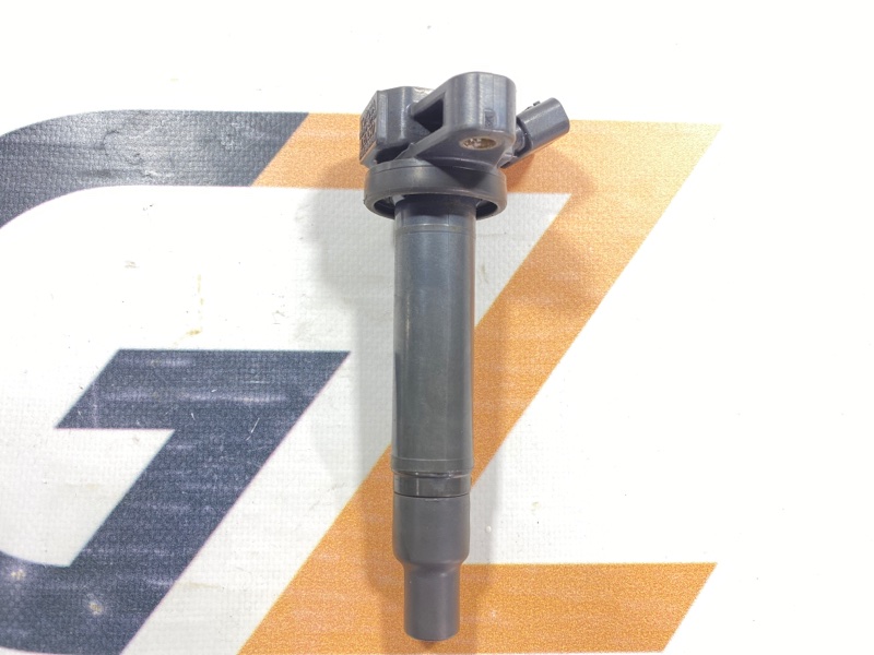 Катушка зажигания Toyota Land Cruiser UZJ100W 2UZ-FE 2004 (б/у)