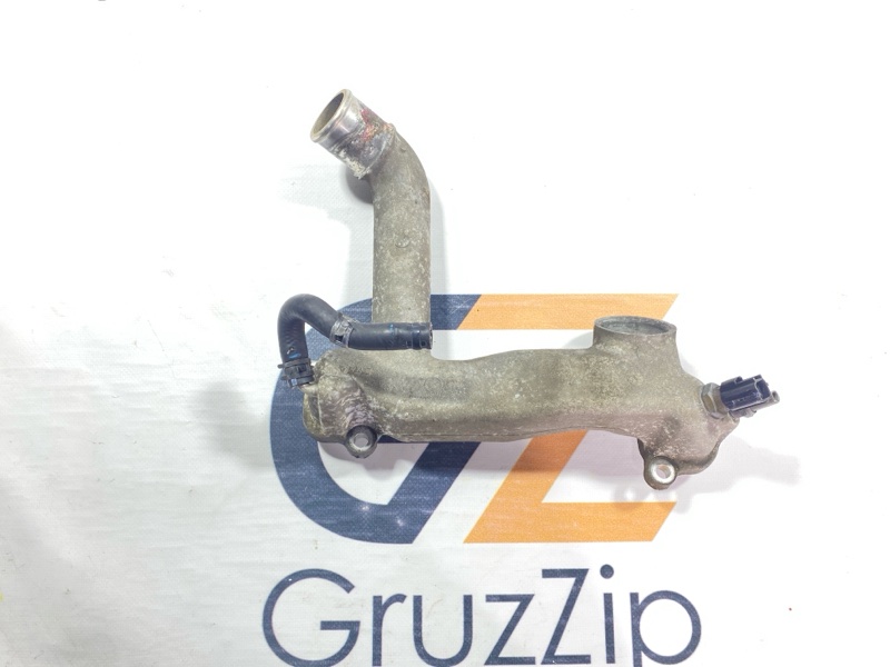 Патрубок системы охлаждения Toyota Land Cruiser UZJ100W 2UZ-FE 2004 (б/у)
