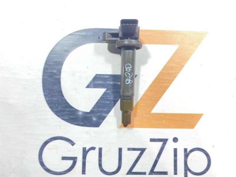Катушка зажигания Toyota Land Cruiser UZJ200W 2UZ-FE 2007 (б/у)