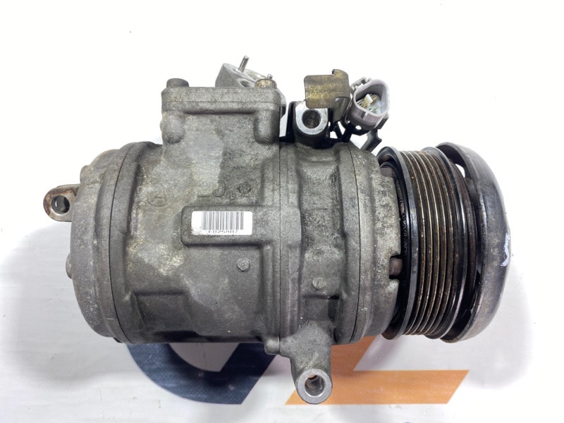 Компрессор кондиционера Toyota Land Cruiser Cygnus UZJ100W 2UZ-FE 2000 (б/у)