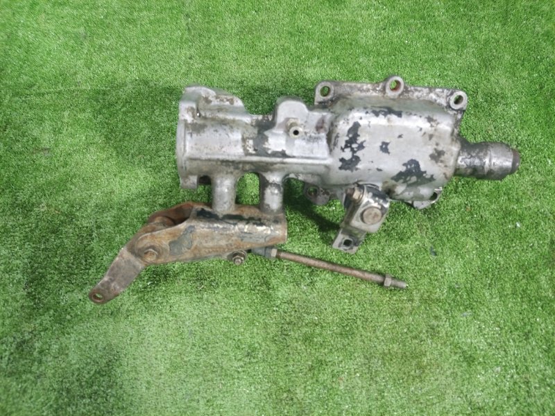 Крышка КПП верхняя Isuzu Giga CXM50 6WA1 1995 (б/у)