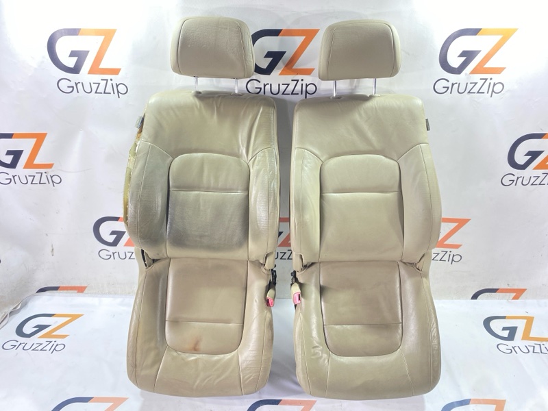 Комплект сидений Toyota Land Cruiser UZJ200W 2UZ-FE 2008 передний (б/у)