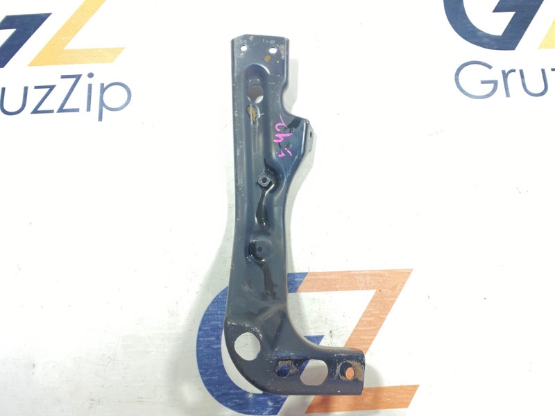 Крепление подножки Isuzu Forward FRR33 6HH1 1999 (б/у)