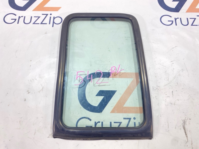 Стекло собачника Isuzu Forward FRR33 6HH1 1999 левое (б/у)