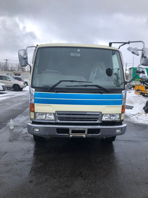 Кабина Mitsubishi Fuso Fighter FK61HH 6M61 2002 (б/у)