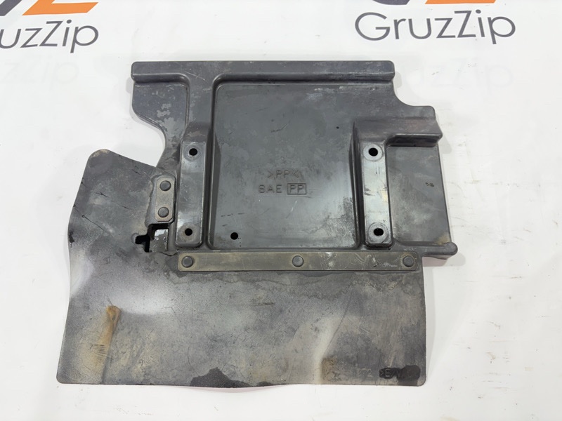 Подкрылок Isuzu Giga CYJ51W5 6WF1 2004 передний левый (б/у)