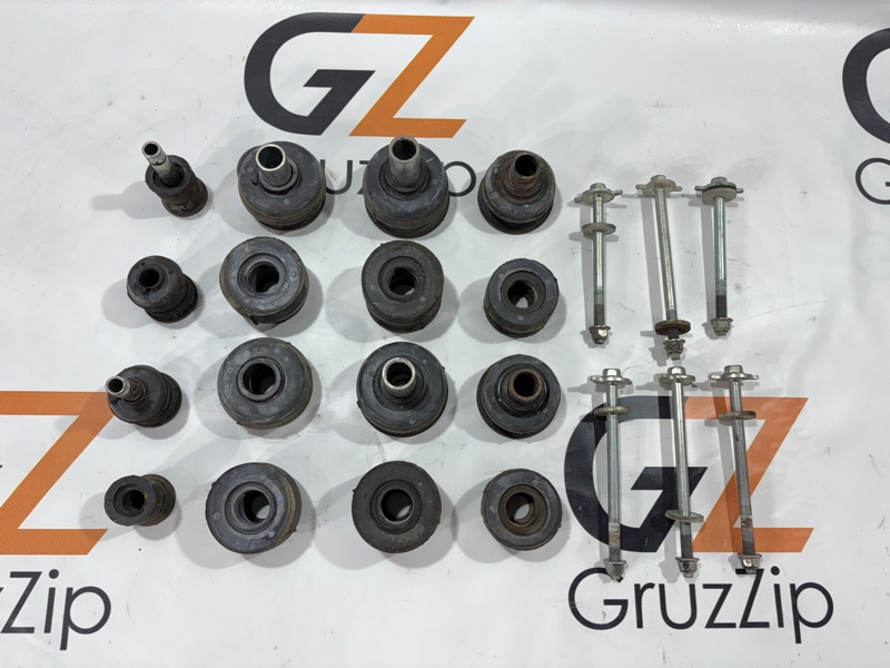 Подушка кузова Toyota Sequoia USK65 3URFE 2010 (б/у)