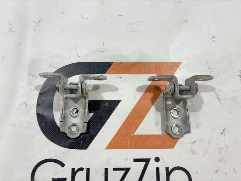 Петля двери Toyota Land Cruiser Prado GRJ121W 1GR-FE 2005 передняя правая (б/у)