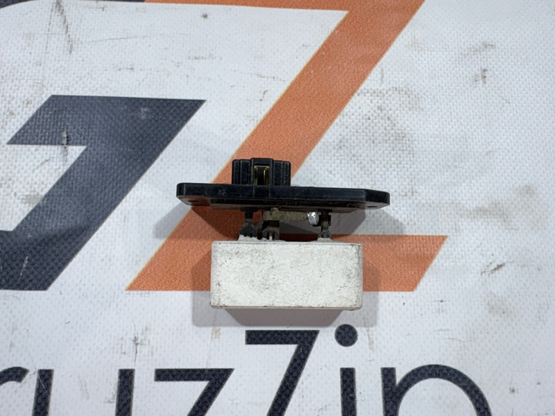 Реостат печки Toyota Tundra UCK40 2UZ-FE 2003 (б/у)