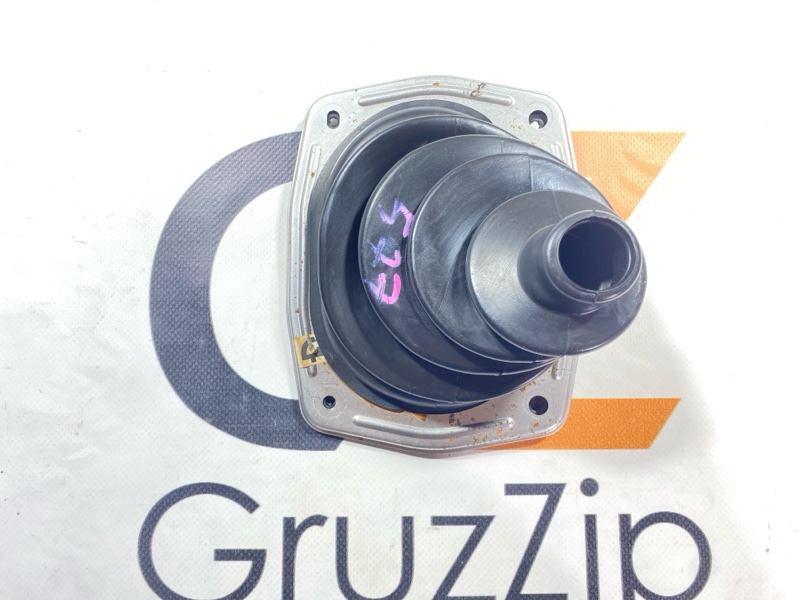 Кожух ручки переключения раздатки Toyota Land Cruiser Prado GRJ121W 1GR-FE 2005 (б/у)