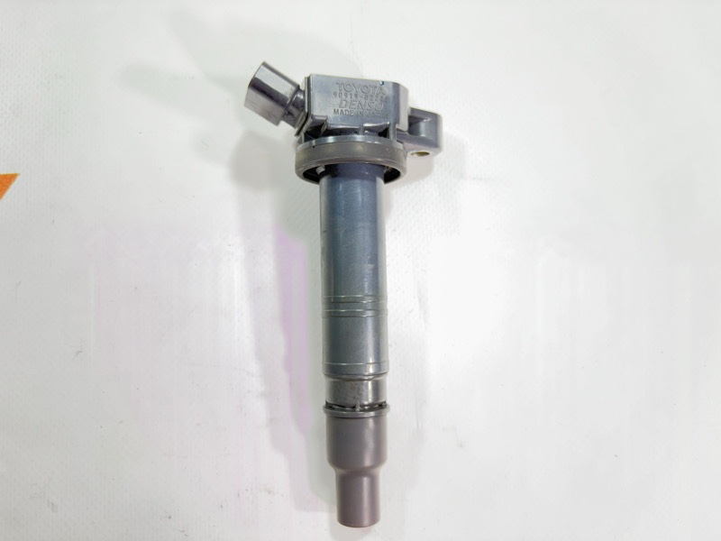 Катушка зажигания Toyota Land Cruiser Prado GRJ121W 1GR-FE 2005 (б/у)