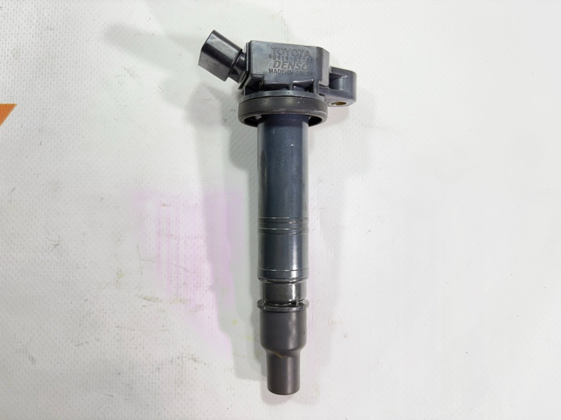 Катушка зажигания Toyota Land Cruiser Prado GRJ121W 1GR-FE 2005 (б/у)