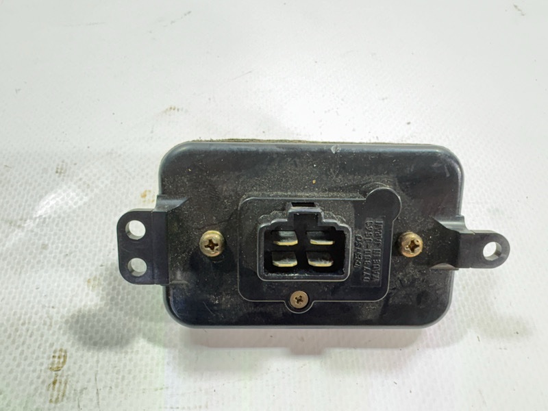 Реостат печки Toyota Land Cruiser Cygnus UZJ100W 2UZ-FE 2001 (б/у)