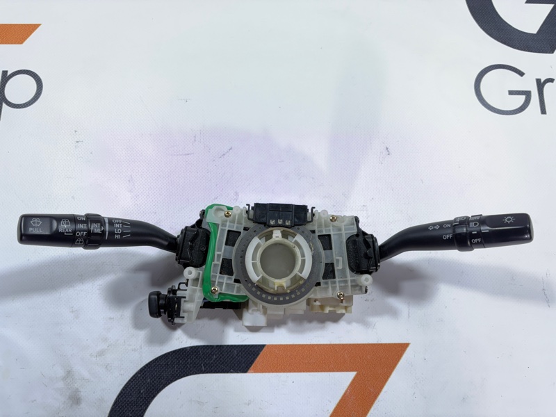Подрулевой переключатель Toyota Land Cruiser UZJ100W 2UZ-FE 2004 (б/у)