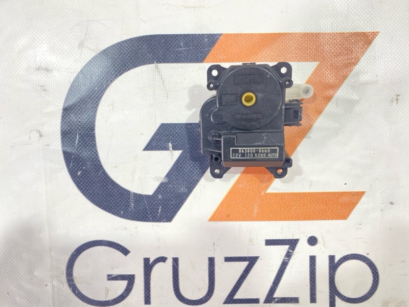Сервопривод Toyota Land Cruiser UZJ100W 2UZ-FE 2004 (б/у)