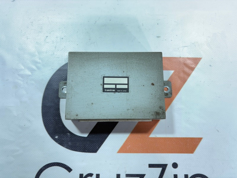 Блок управления Isuzu Giga CYL51 6WF1 2004 (б/у)