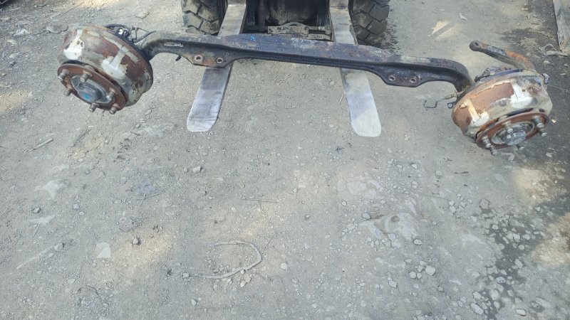 Балка Isuzu Forward FRR34 6HK1 2005 (б/у)