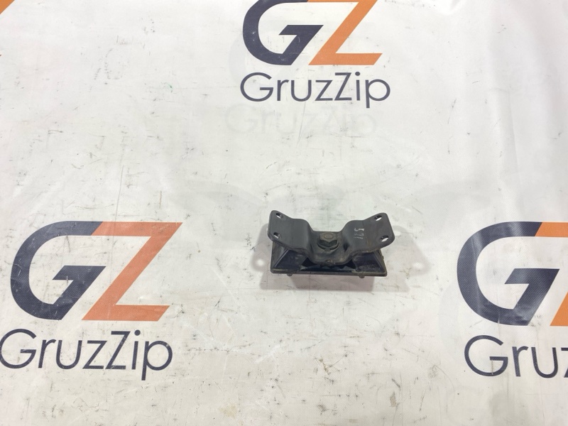 Подушка акпп Toyota Land Cruiser Cygnus UZJ100W 2UZ-FE 2001 (б/у)