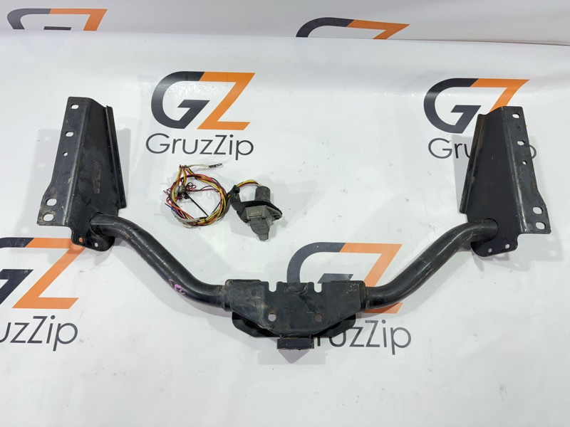 Фаркоп Toyota 4Runner UZN215L 2UZ-FE 2004 (б/у)