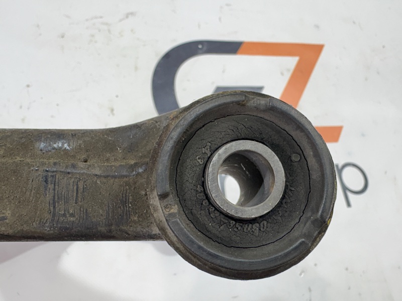 Рычаг подвески Toyota Land Cruiser Prado KZJ95W 1KZ-TE 1997 передний левый (б/у) Рычаг подвески Toyota Land Cruiser Prado KZJ95W 1KZ-TE 1997 передний левый (б/у)