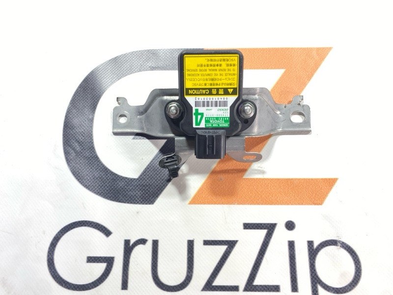 Блок управления Toyota Land Cruiser URJ202W 1UR-FE 2014 (б/у)