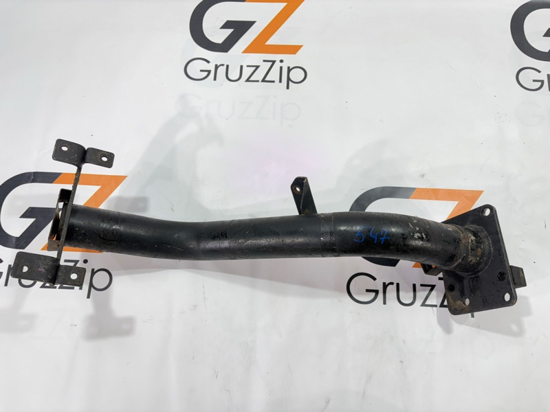 Крепление подножки Isuzu Giga CYJ51W5 6WF1 2004 левое (б/у)
