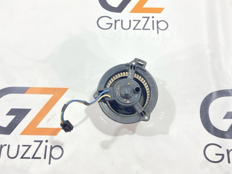 Мотор печки Toyota Land Cruiser Cygnus UZJ100W 2UZ-FE 2002 (б/у)