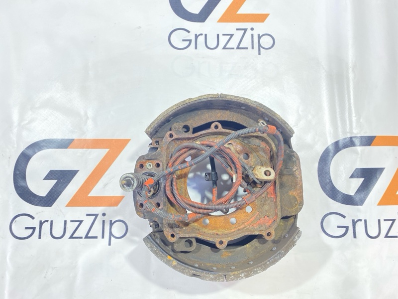 Тормозные колодки Isuzu Giga CYJ77W6 6UZ1 2006 заднее правое (б/у)