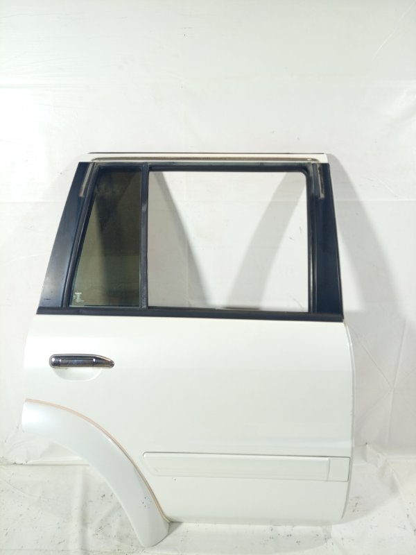 Дверь Nissan Safari WGY61 TB45E 1998 задняя правая (б/у)