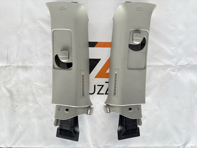 Пластик стойки Toyota Land Cruiser UZJ200W 2UZ-FE 2008 (б/у)