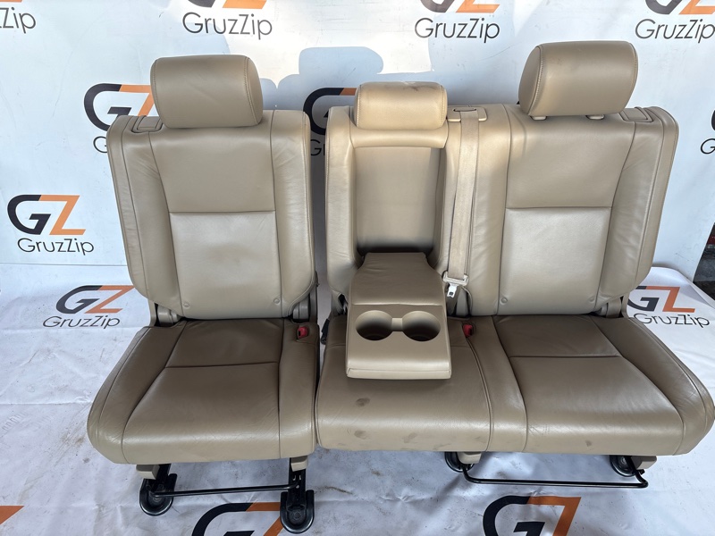 Сидение Toyota Tundra USK56L 3URFE 2013 заднее (б/у)