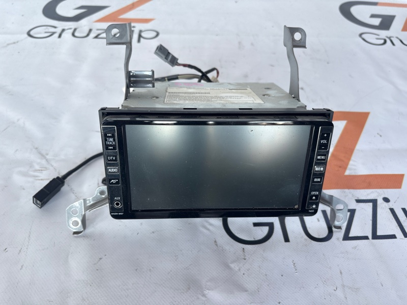 Магнитофон Toyota Land Cruiser UZJ200W 2UZ-FE 2008 (б/у)