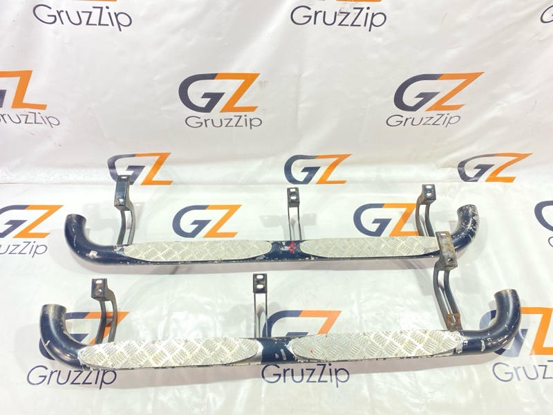 Подножка Toyota FJ Cruiser GSJ15 1GR-FE 2008 (б/у)
